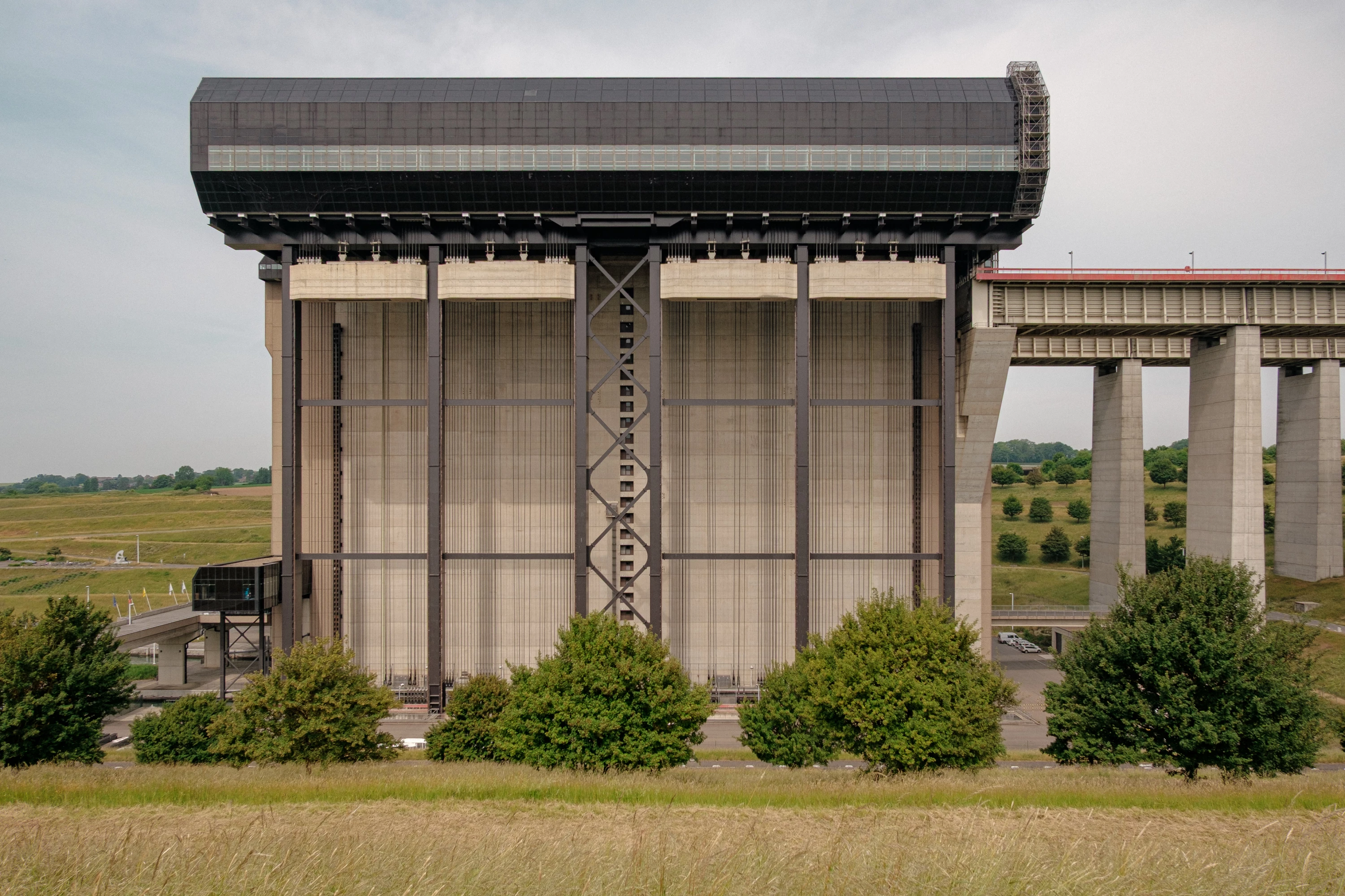 Strépy-Thieu Boat Lift
